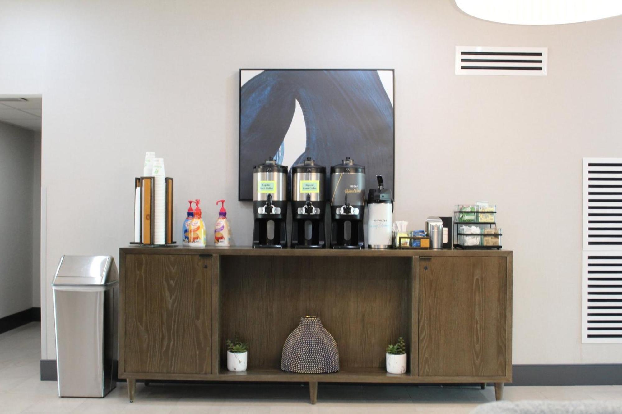 Holiday Inn Dallas Market Ctr Love Field By Ihg Екстериор снимка