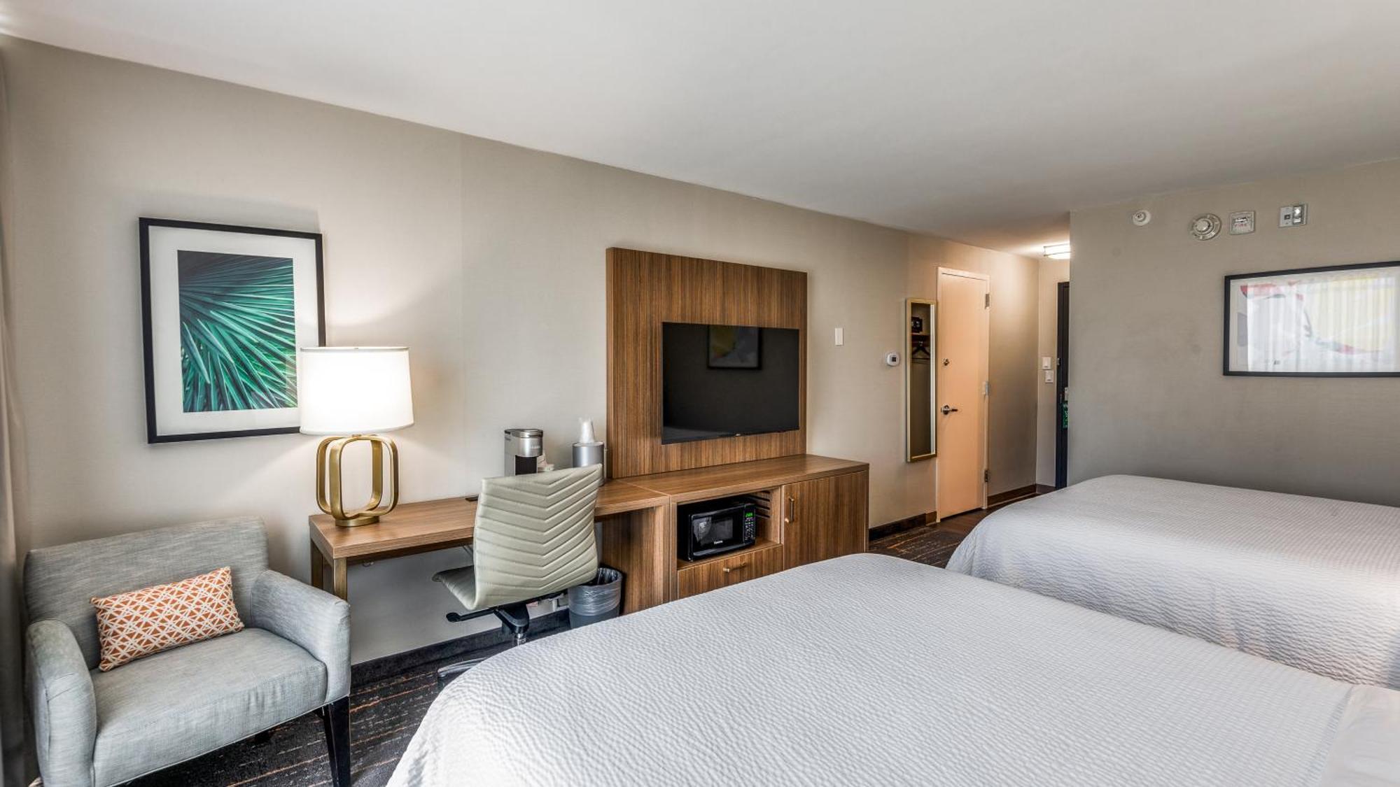Holiday Inn Dallas Market Ctr Love Field By Ihg Екстериор снимка