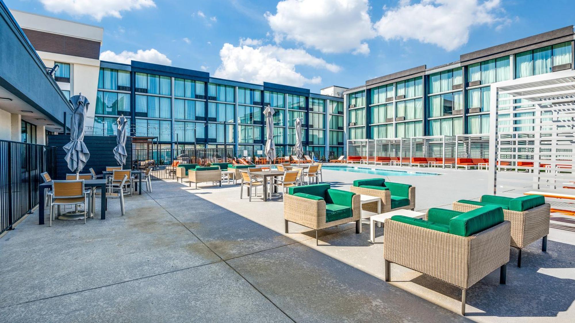 Holiday Inn Dallas Market Ctr Love Field By Ihg Екстериор снимка